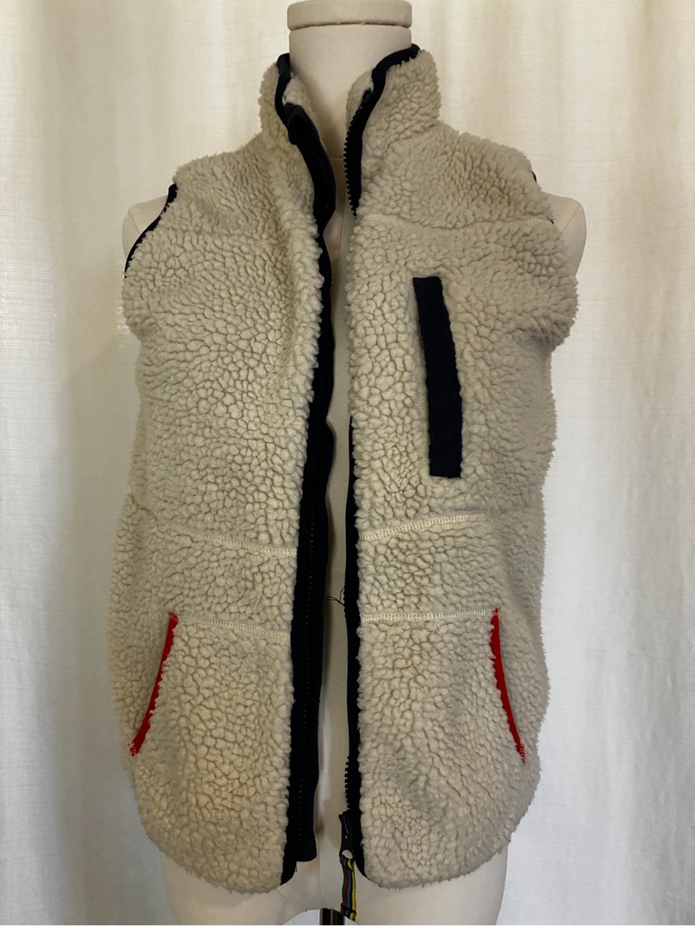 Mini Boden children vest